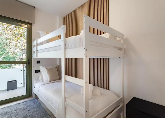 Cozy Apartment Les Corts